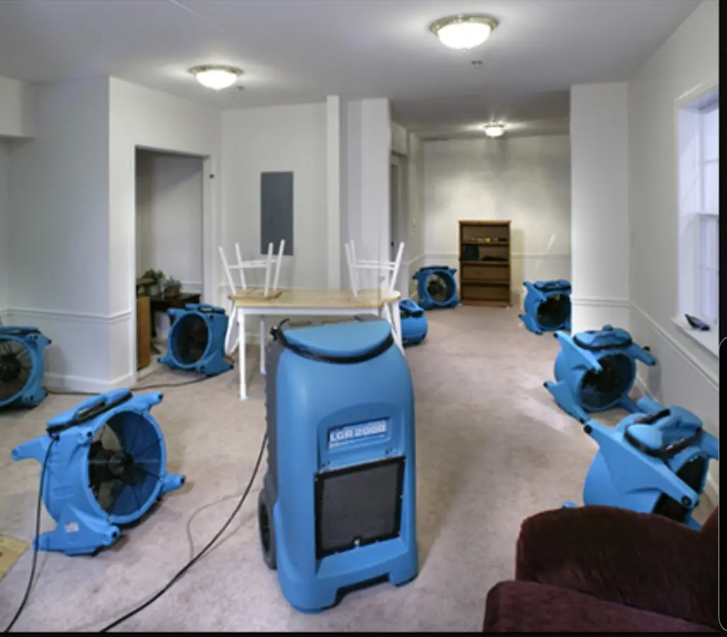 Air movers and dehumidifier setup for Water Extraction & Removal in South Daytona